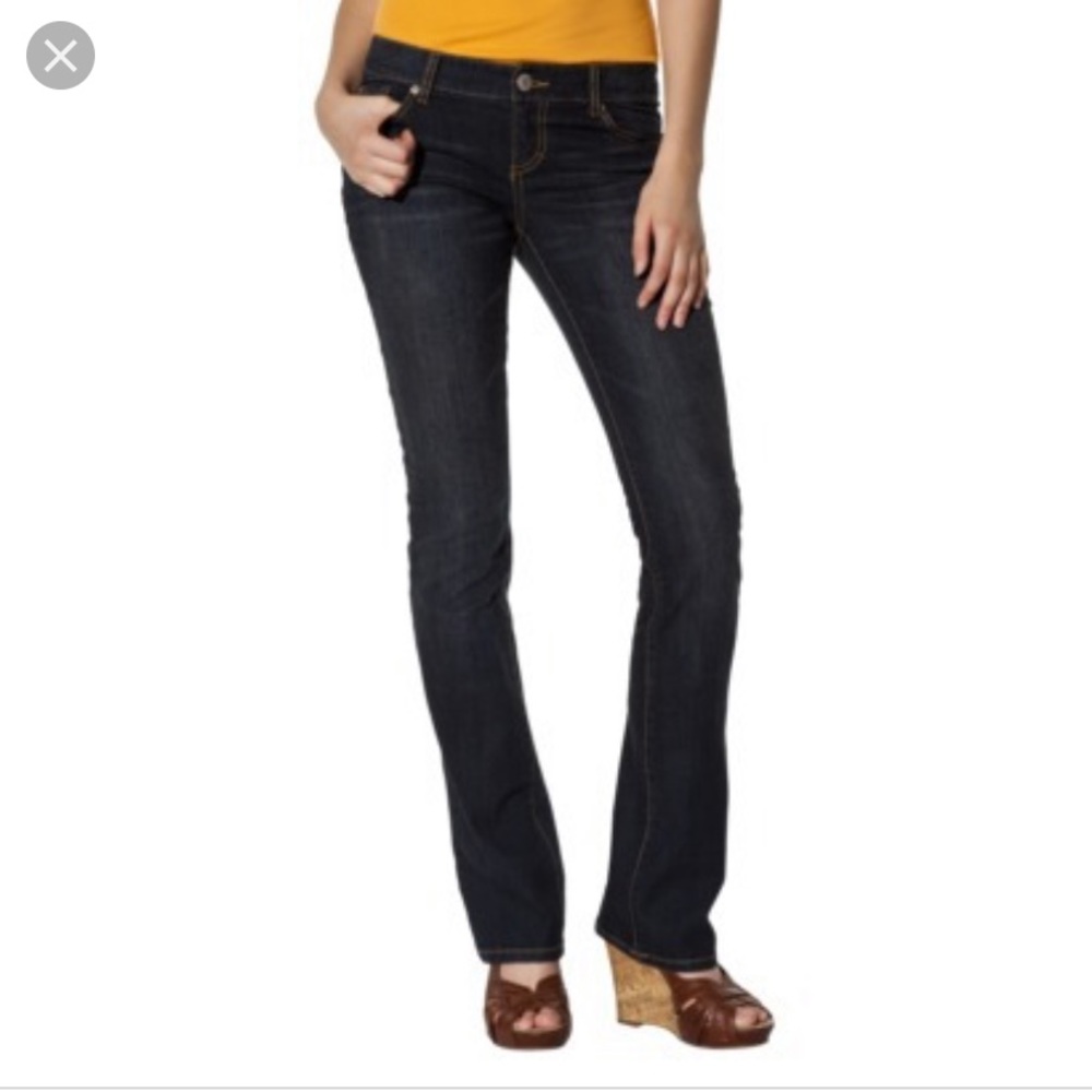 Mossimo Supply Co. juniors bootcut jeans